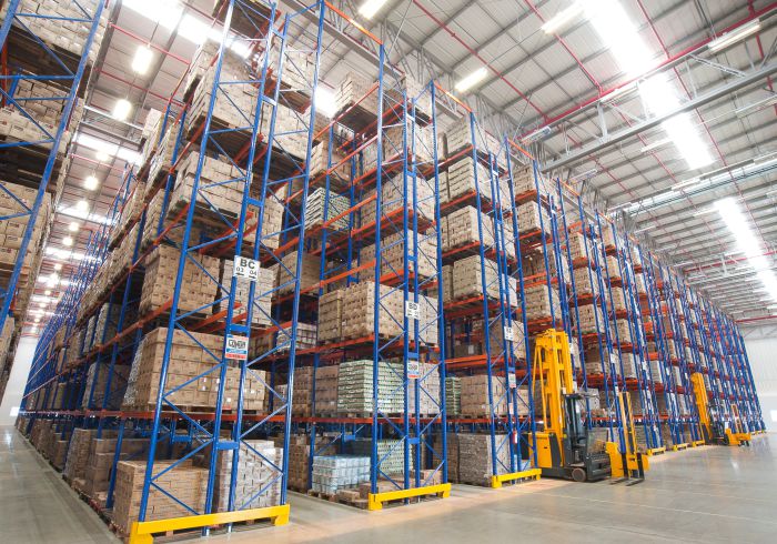 armazém porta pallet - longa industrial